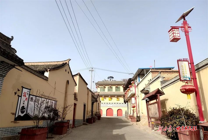 1702456294806109.jpg GetAttachment (1).jpg